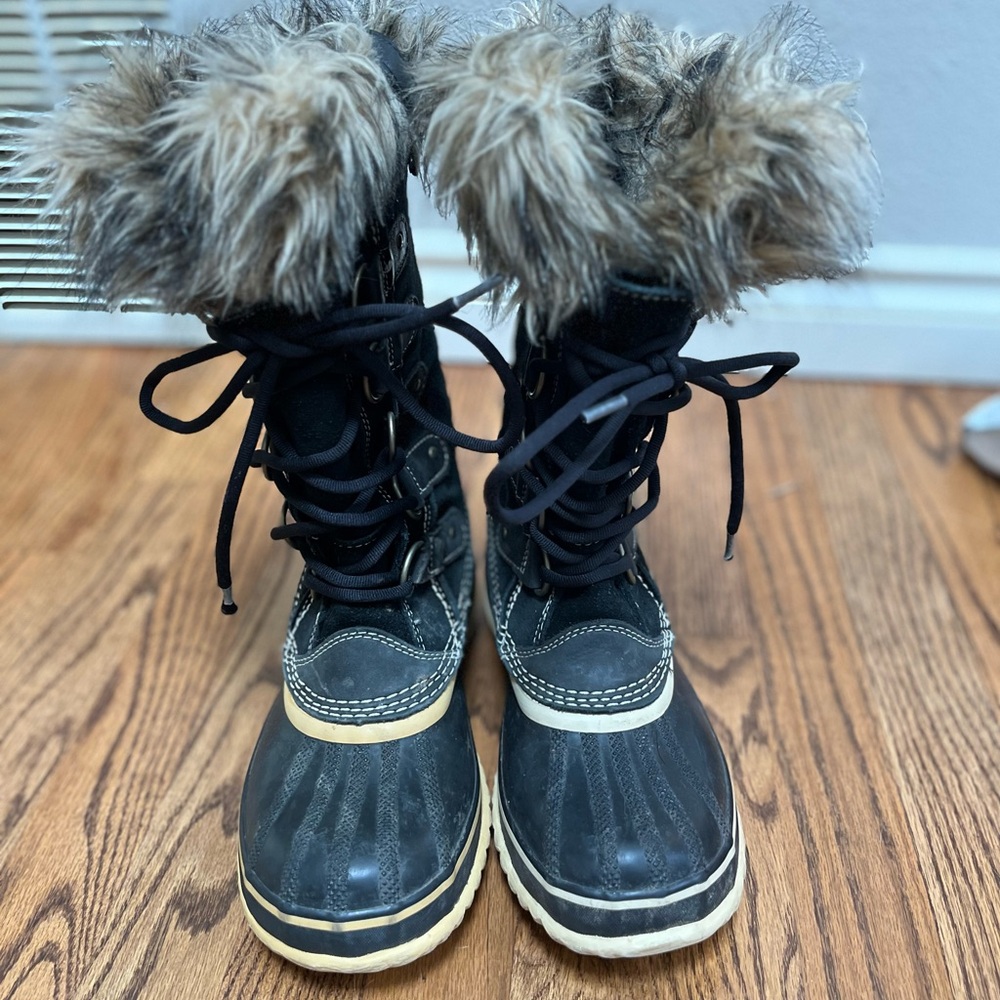 SOREL WOMEN'S JOAN OF ARCTIC™ BOOT - 6